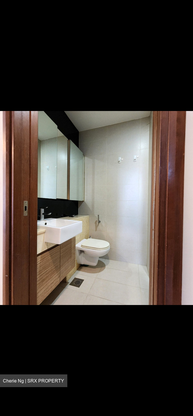 The Centrio (D12), Apartment #549576861